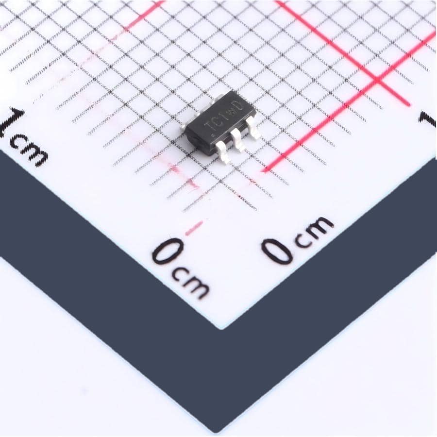 Diodes Incorporated APX825A-31W6G-7 electronic component product image