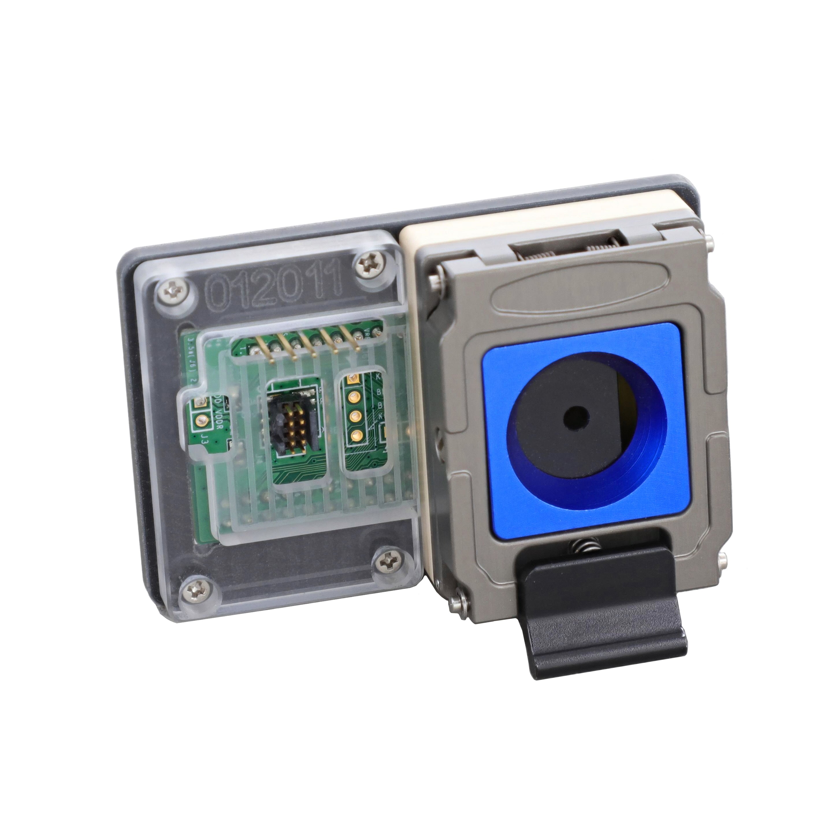 Infineon Technologies CYBLE-012011-PROG electronic component product image