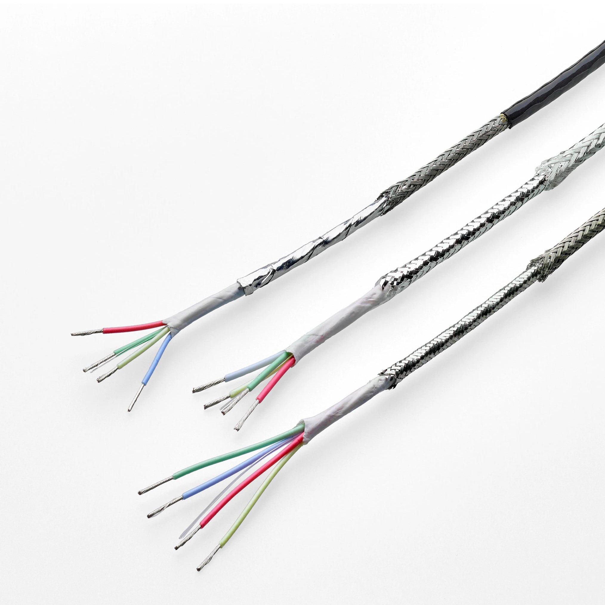 TE Connectivity AMP Connectors THX-24C422-424-9 electronic component product image